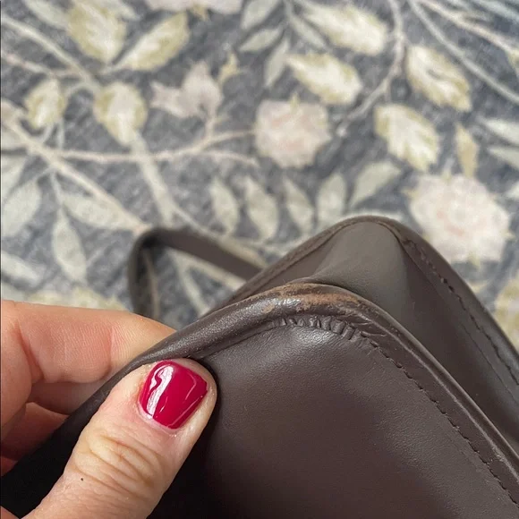 Brown Leather Bag Crossbody Top Handle Silver Accents Like New Flap Turn lock - Picture 10 of 15